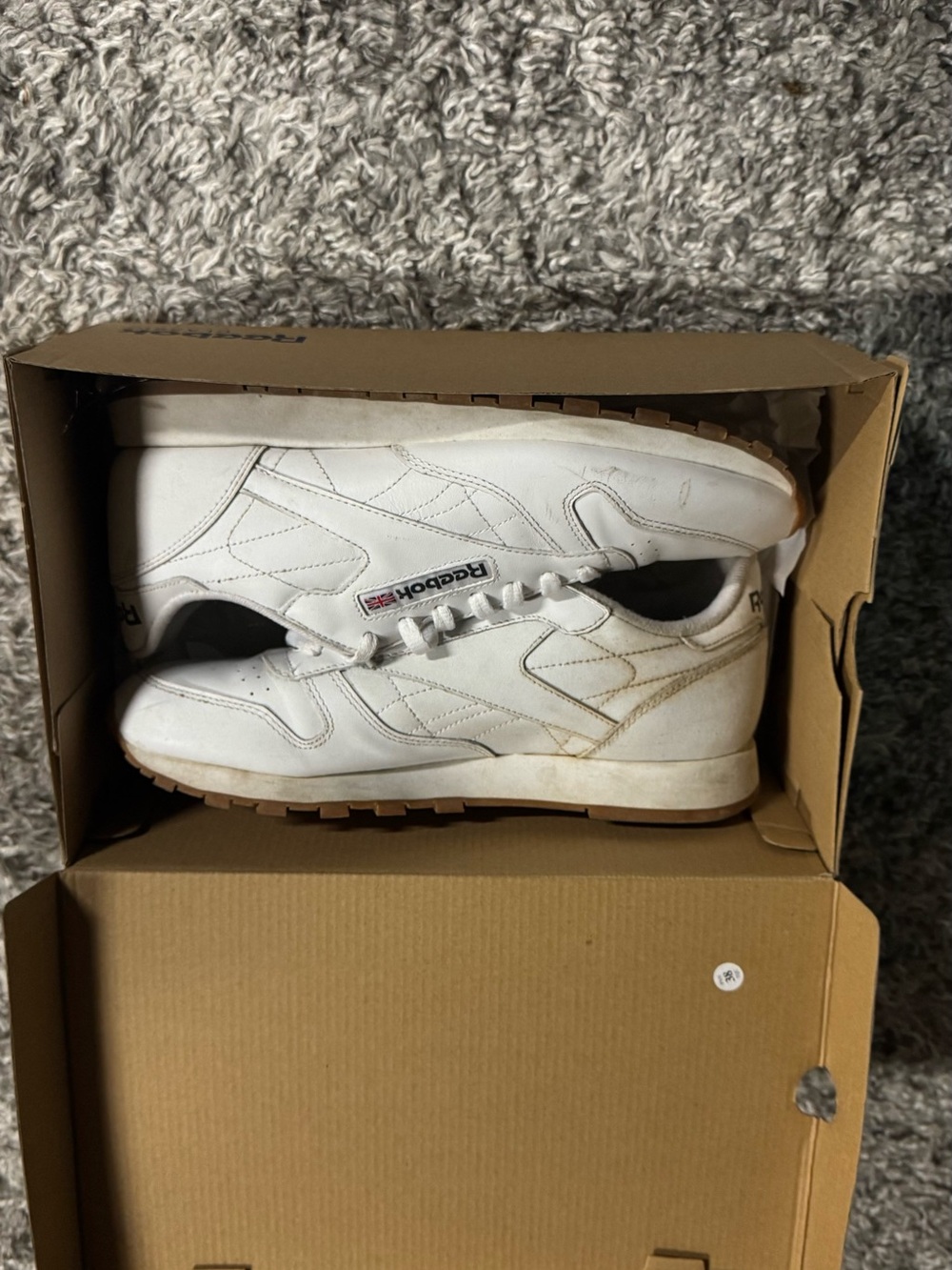 Reebok Men's White Leather Low-Top Sneakers